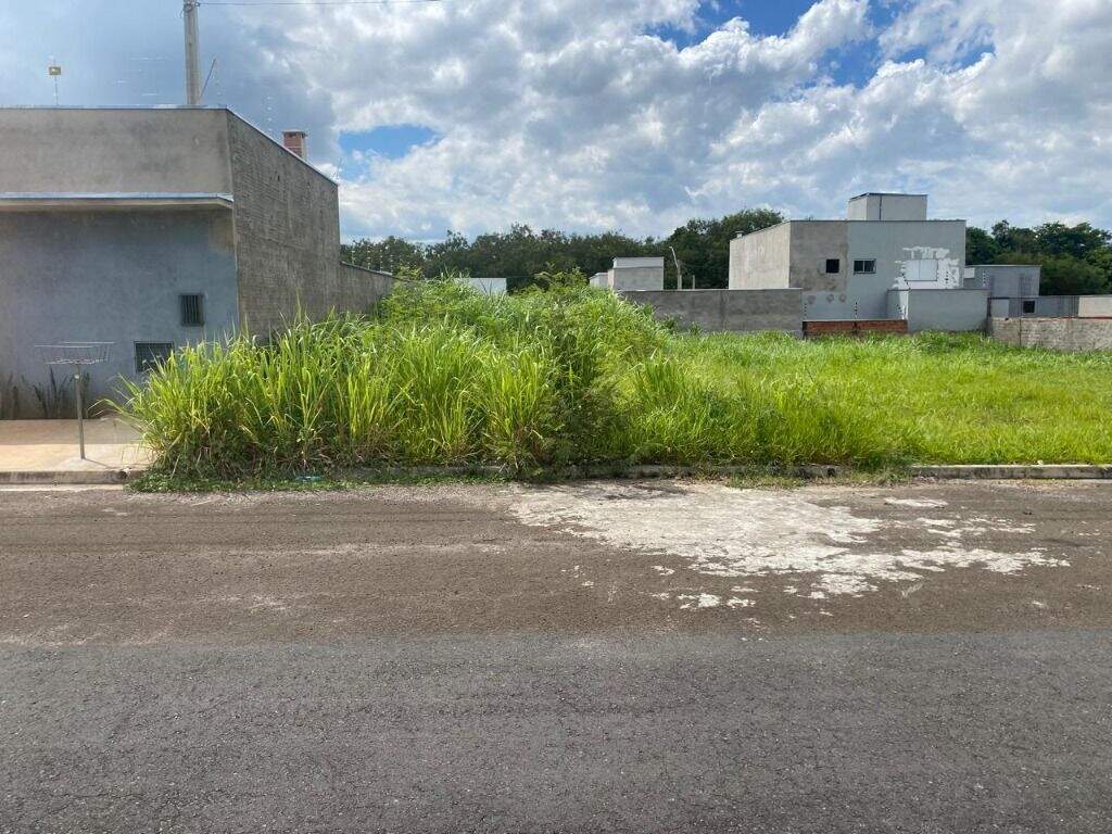 Terreno à venda no Campestre: 
