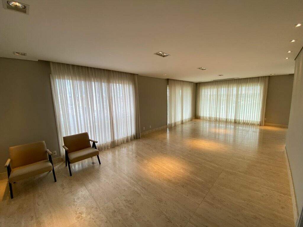 Apartamento à venda no Vila Rezende: 