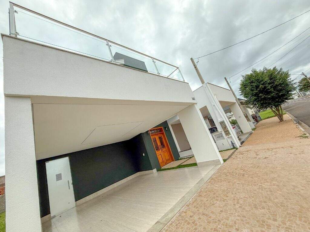 Casa à venda no Campestre: 