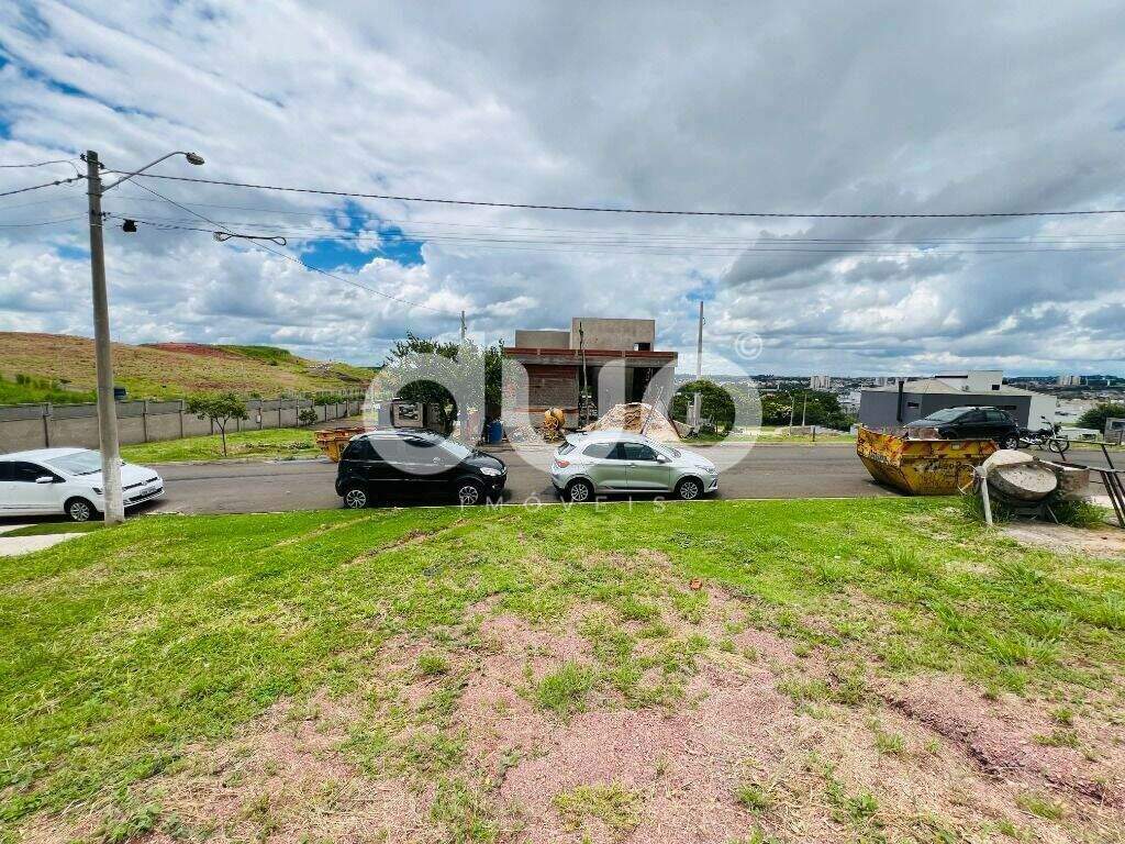 Lote em Condomínio à venda no Bongue: 
