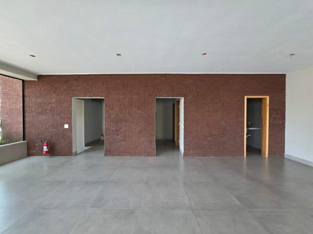 Salão para aluguel no Vila Rezende: 