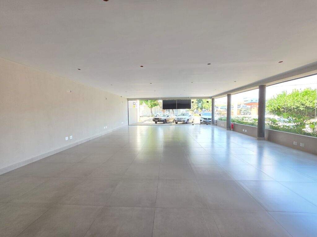 Salão para aluguel no Vila Rezende: 