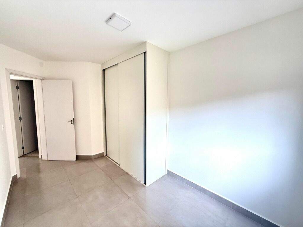 Apartamento à venda no Paulicéia: 