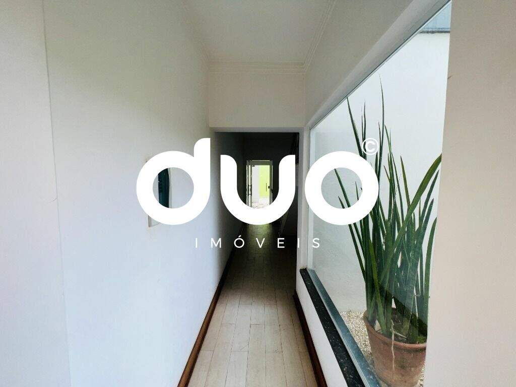 Casa à venda no Castelinho: 