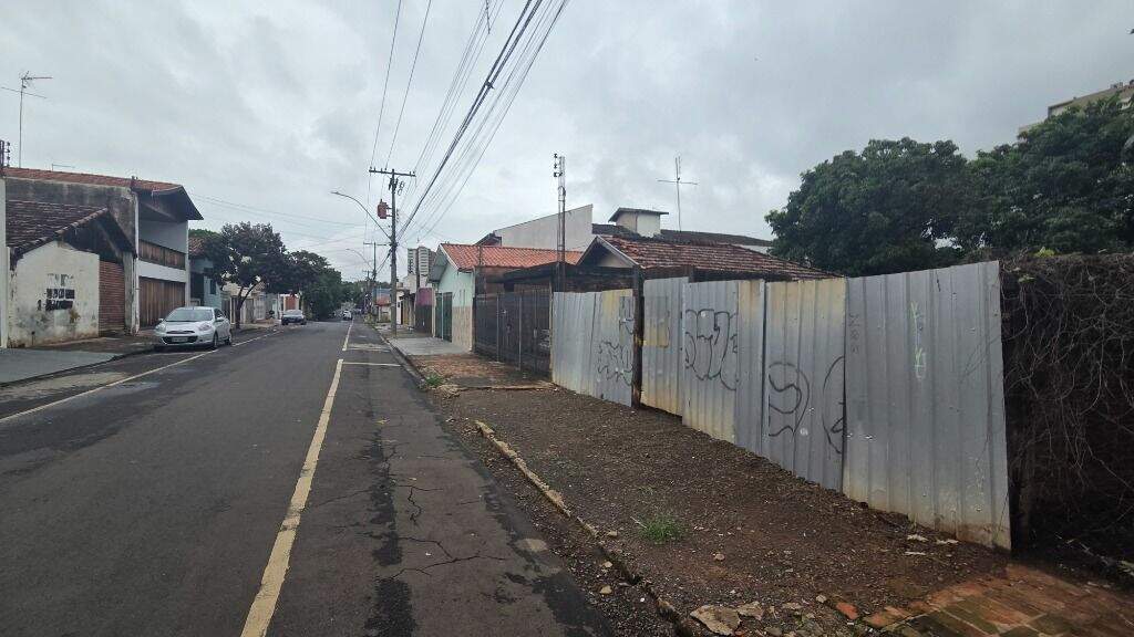 Terreno à venda no Vila Independência: 