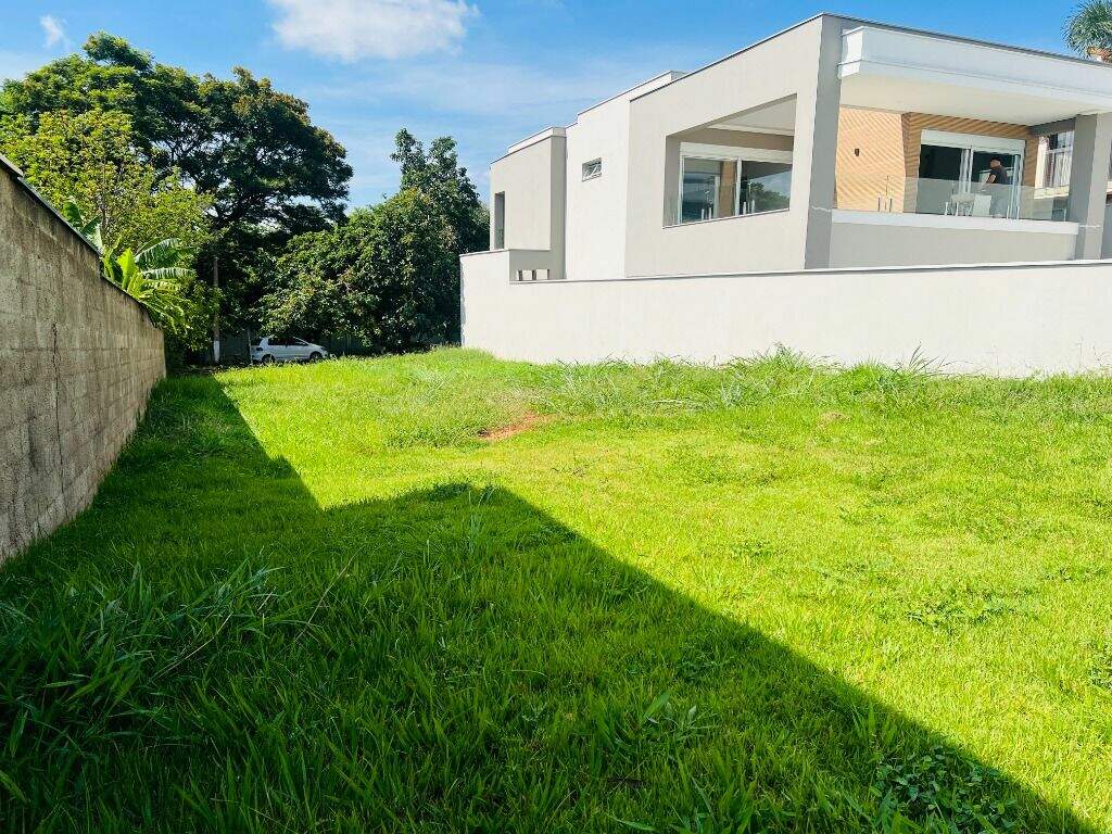 Terreno à venda no Água Branca: 