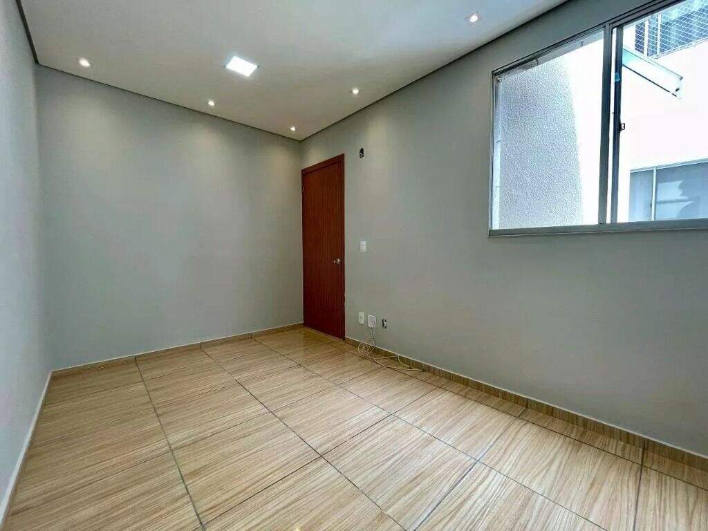 Apartamento à venda no Piracicamirim: 