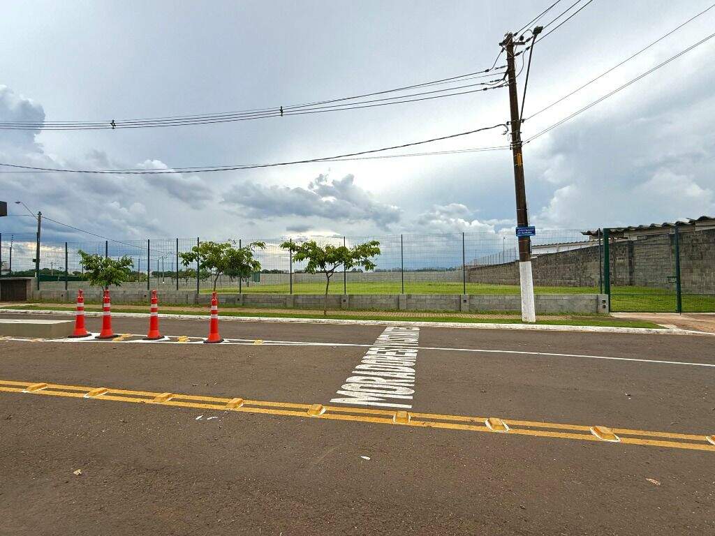 Terreno à venda no Unileste: 