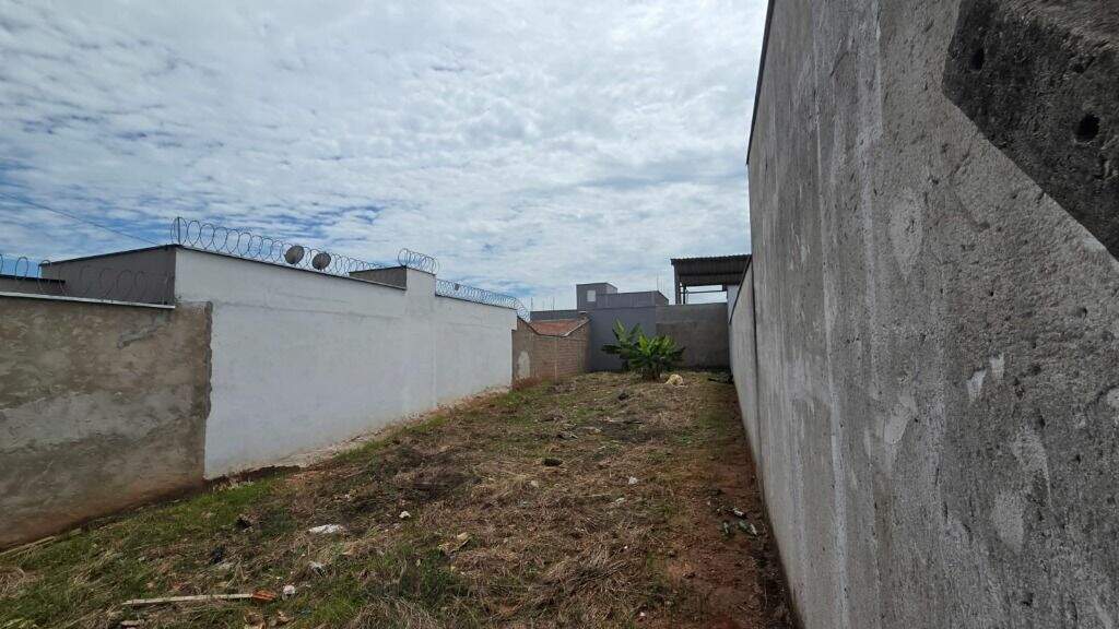 Terreno à venda no Campestre: 
