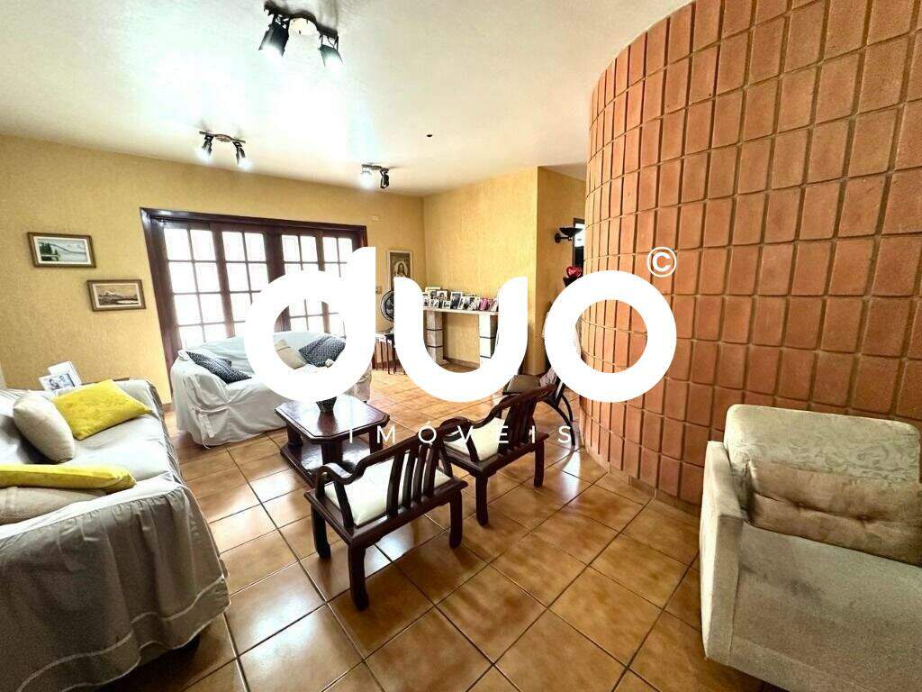 Casa à venda no Alemães: 
