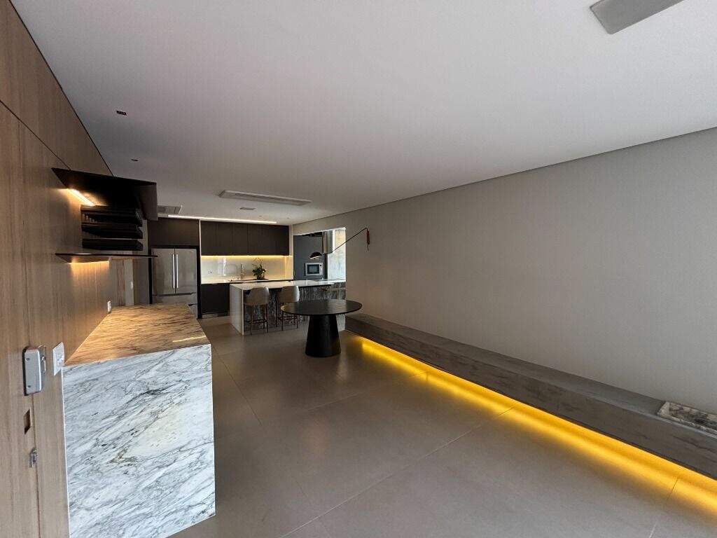 Apartamento à venda no Jardim Europa: 