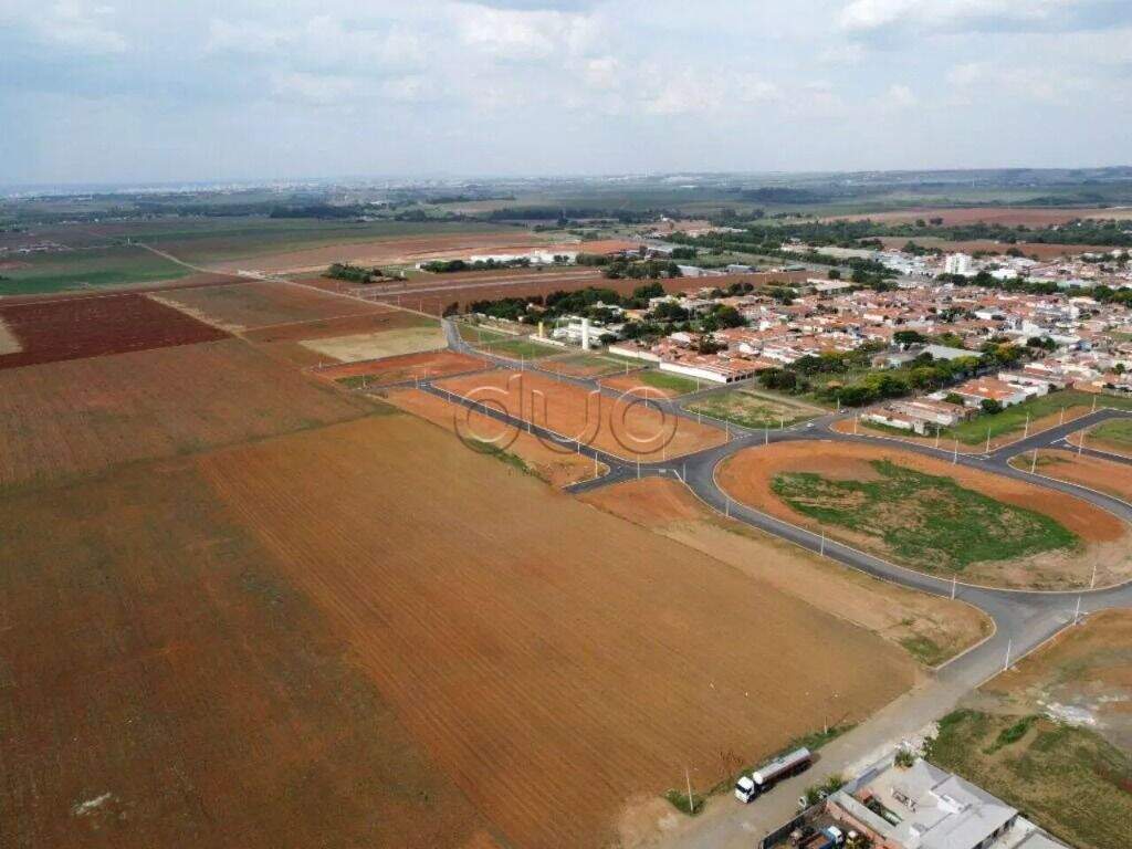 Terreno à venda no Centro: 