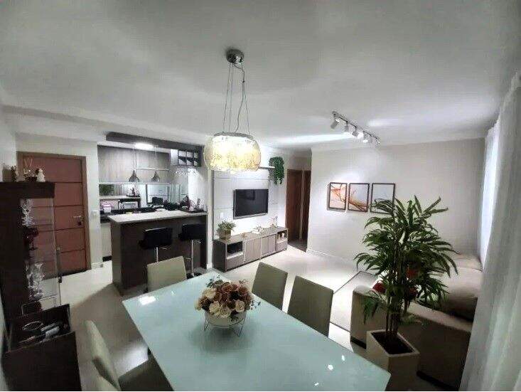 Apartamento à venda no Parque Santa Cecília: 