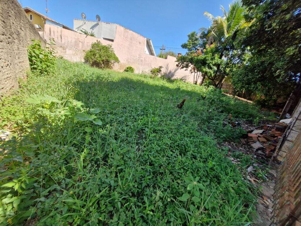 Terreno à venda no Santa Rosa: 