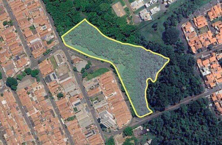 Área à venda no Jardim Astúrias III: 