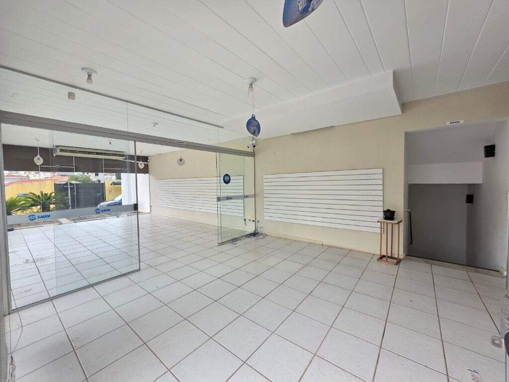 Salão para aluguel no Centro: 