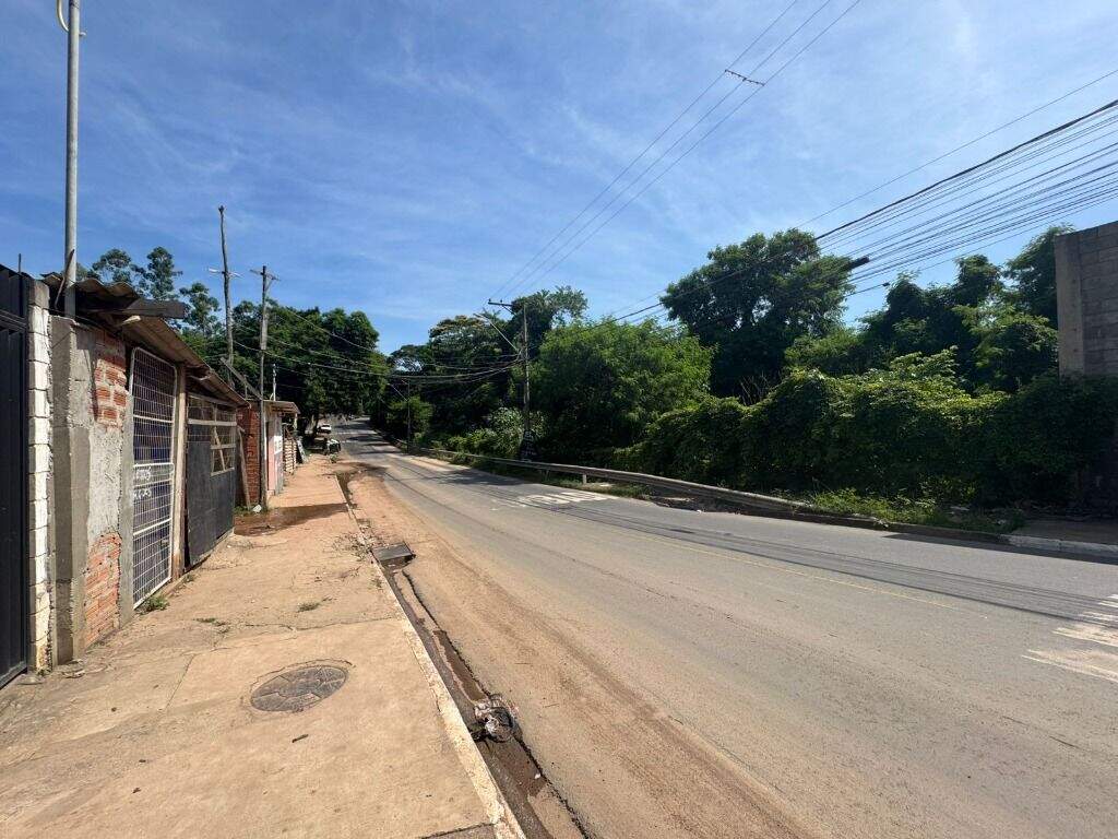 Salão para aluguel no Jardim Nova Suíça: 