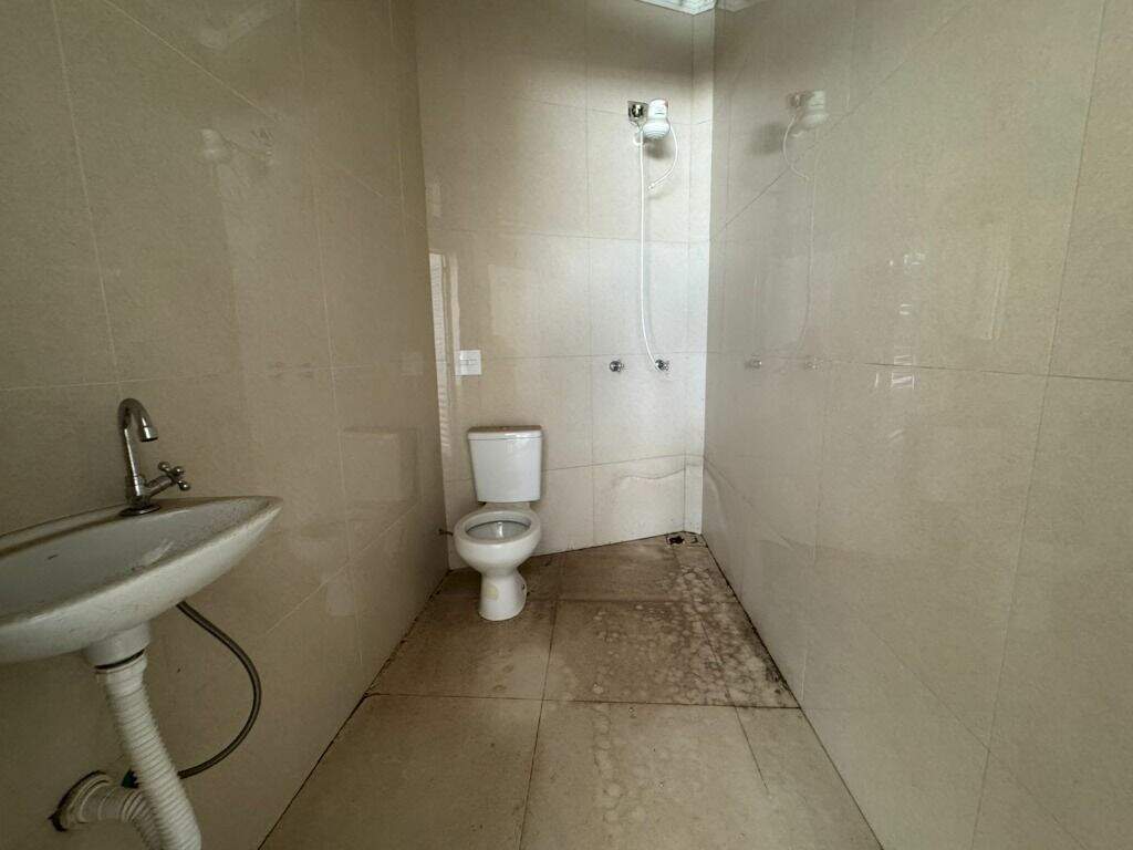 Salão para aluguel no Jardim Nova Suíça: 