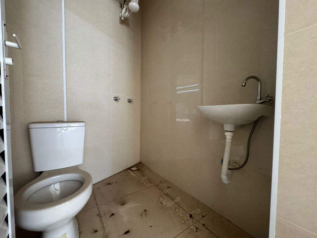 Salão para aluguel no Jardim Nova Suíça: 