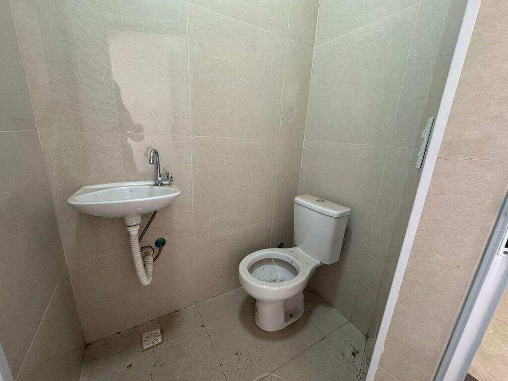 Salão para aluguel no Jardim Nova Suíça: 