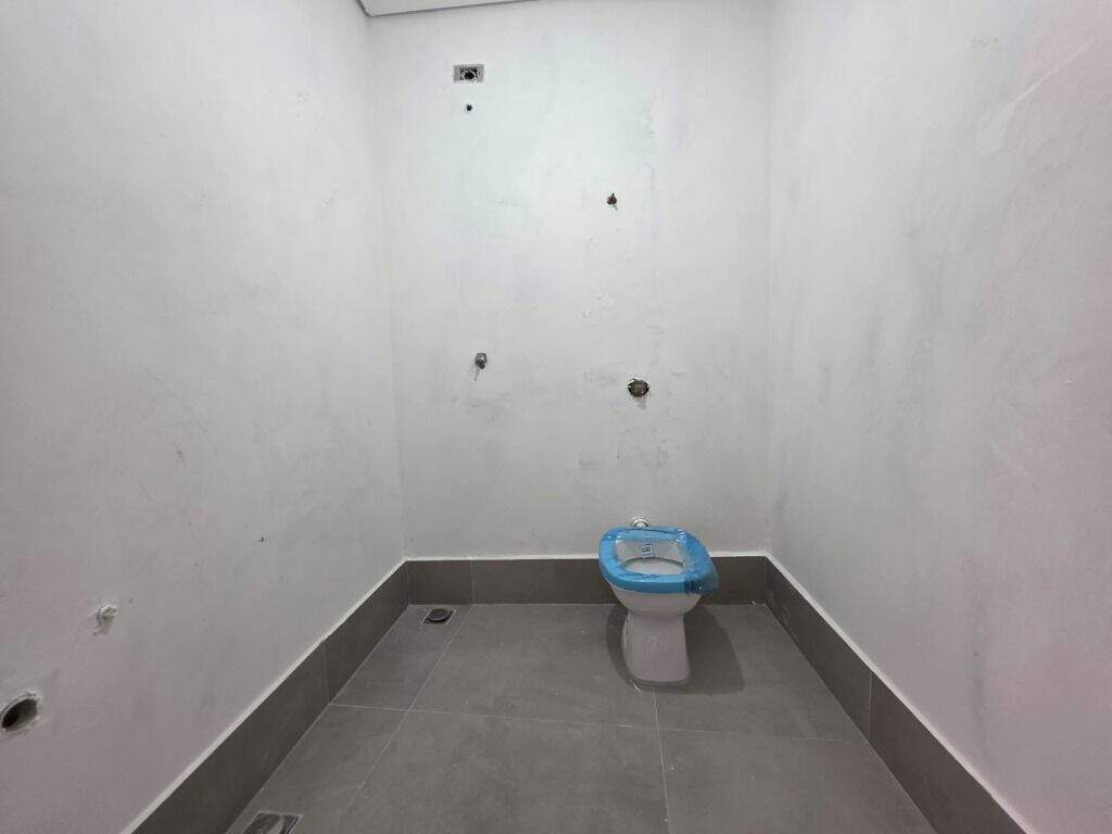 Salão para aluguel no Piracicamirim: 