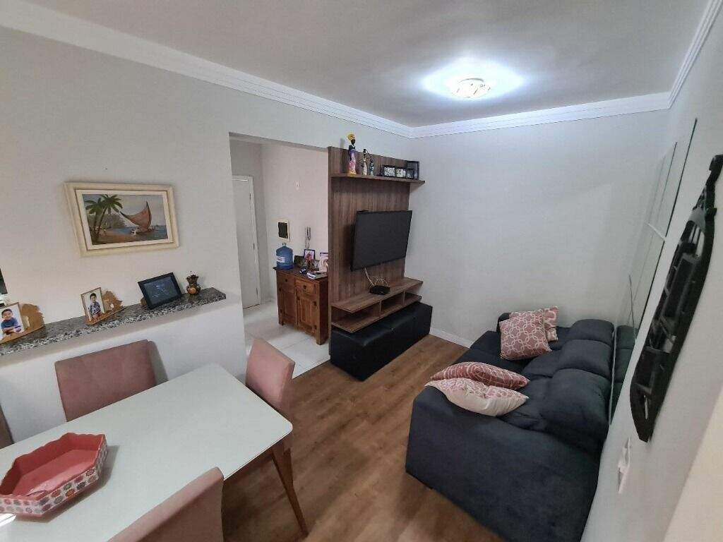 Apartamento à venda no Gleba Califórnia: 