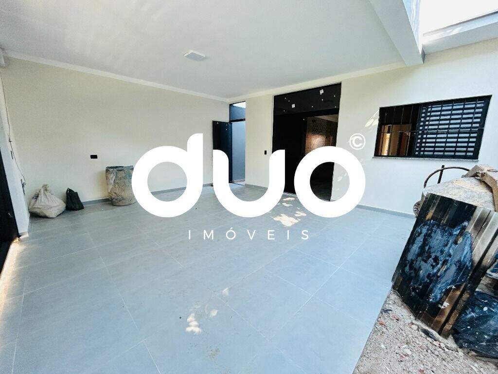 Casa à venda no Paulicéia: 