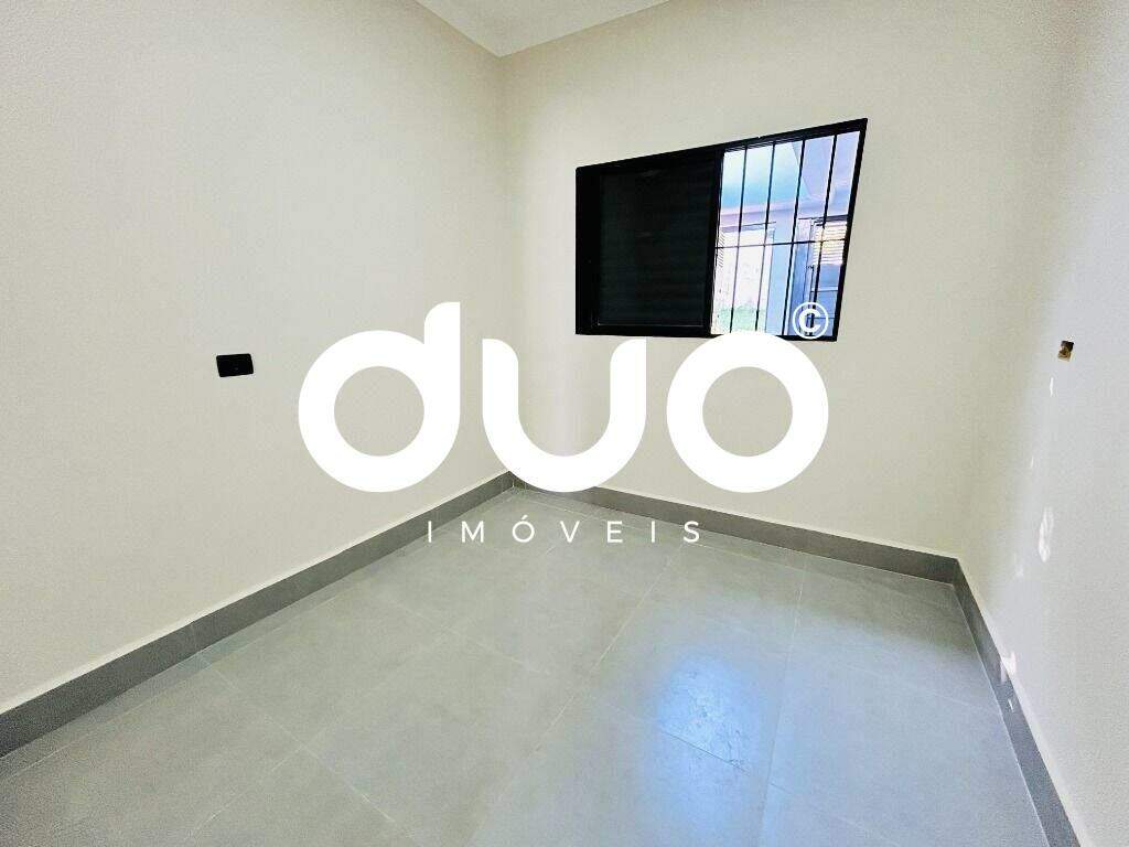 Casa à venda no Paulicéia: 