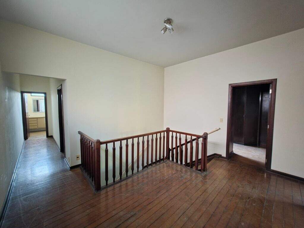Casa para aluguel no Centro: 