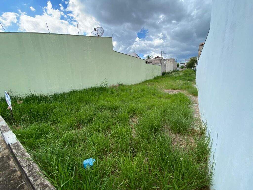Terreno à venda no Pompéia: 