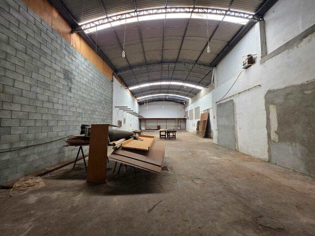 Barracão para aluguel no São Dimas: 