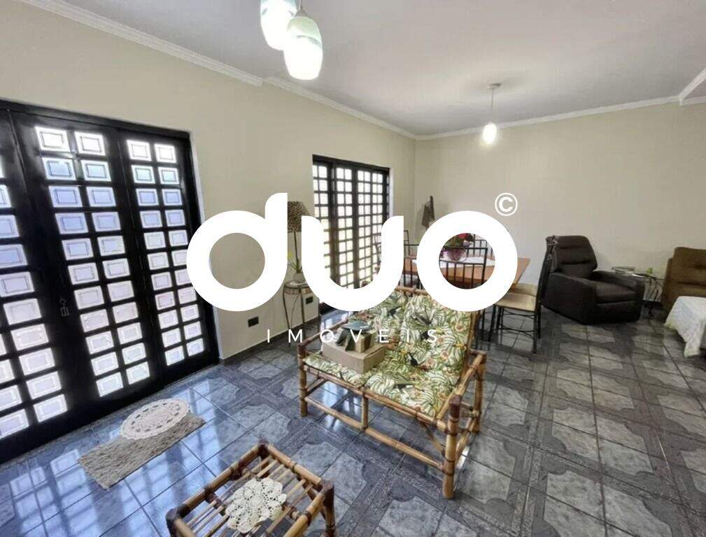 Casa à venda no Jardim Noiva da Colina: 