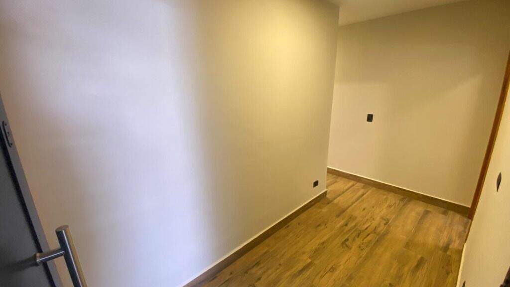 Sala para aluguel no Centro: 