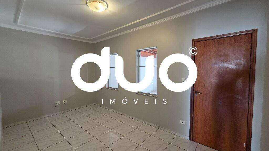 Casa à venda no Jardim Noiva da Colina: 