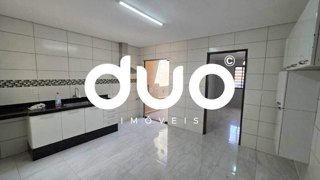 Casa à venda no Jardim Alvorada: 