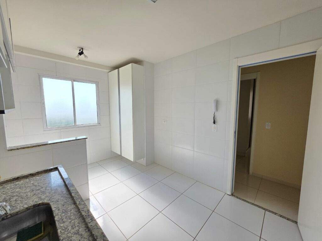 Apartamento para aluguel no Dois Córregos: 