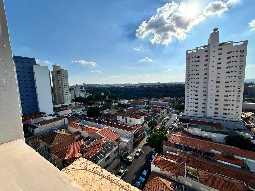 Sala à venda no Centro: 