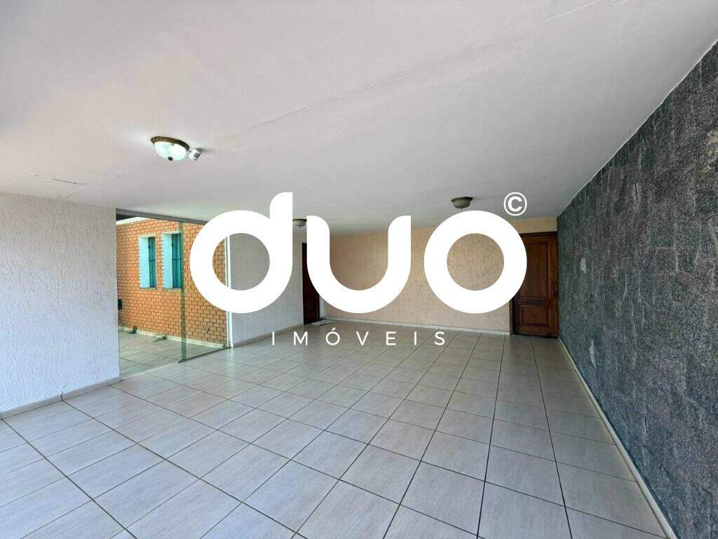 Casa à venda no Nova América: 