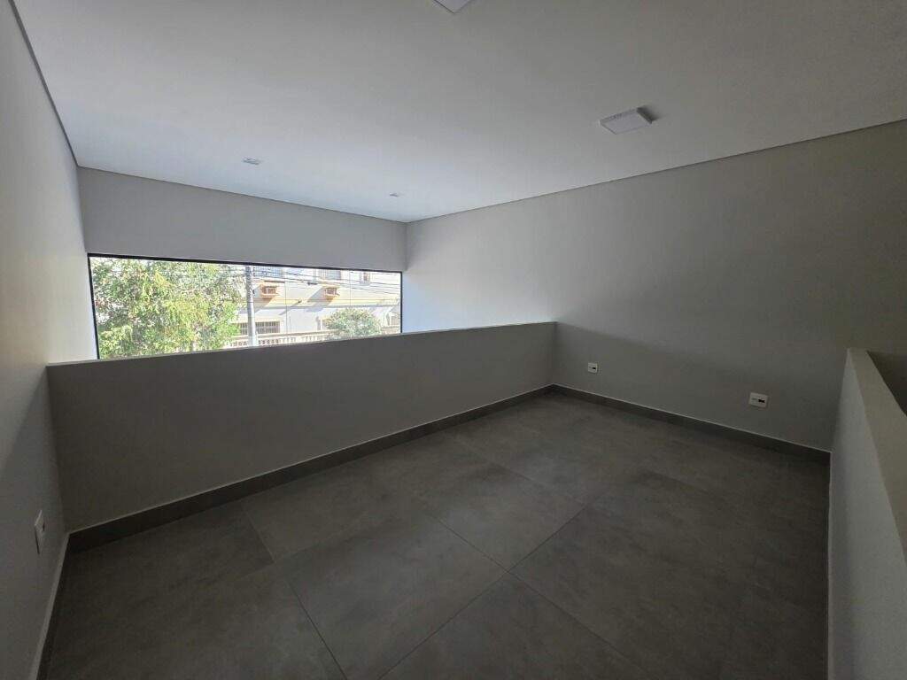 Salão para aluguel no Alto: 