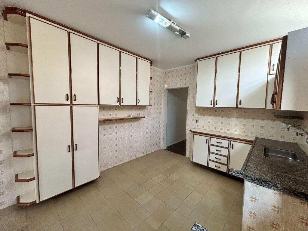 Casa à venda no Jardim Monumento: 