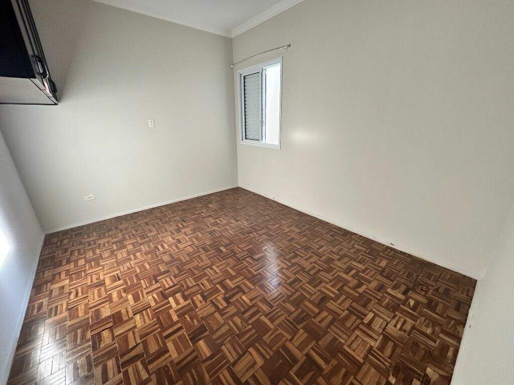 Casa à venda no Jardim Monumento: 