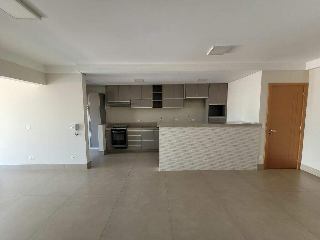 Apartamento para aluguel no Alto: 