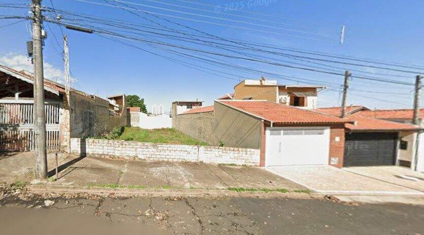 Terreno à venda no Jardim Noiva da Colina: 