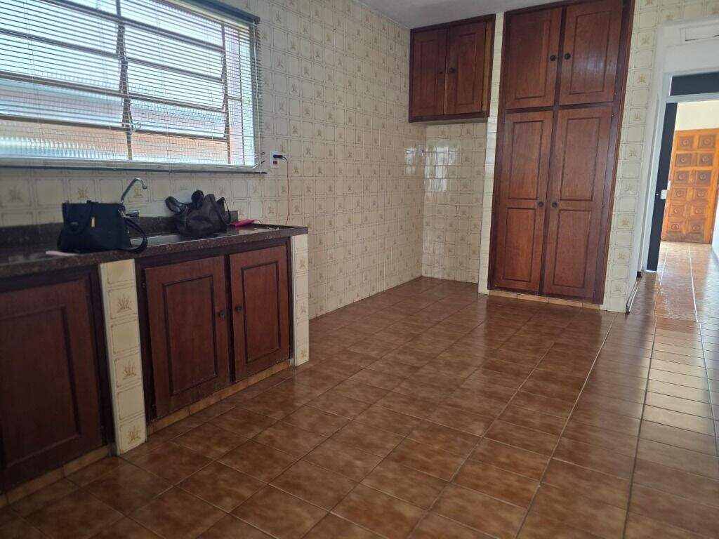 Casa para aluguel no Jardim Monumento: 