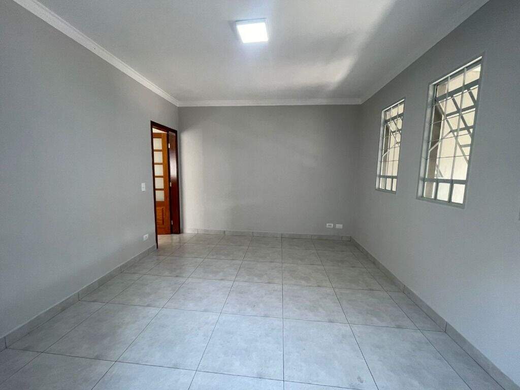 Casa para aluguel no Gleba Califórnia: 