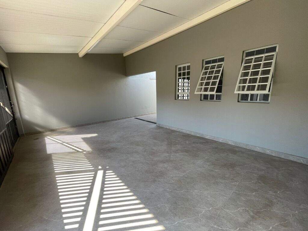 Casa para aluguel no Gleba Califórnia: 