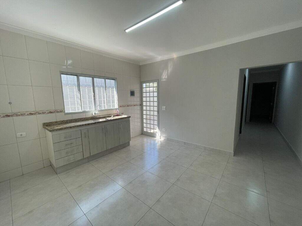 Casa para aluguel no Gleba Califórnia: 