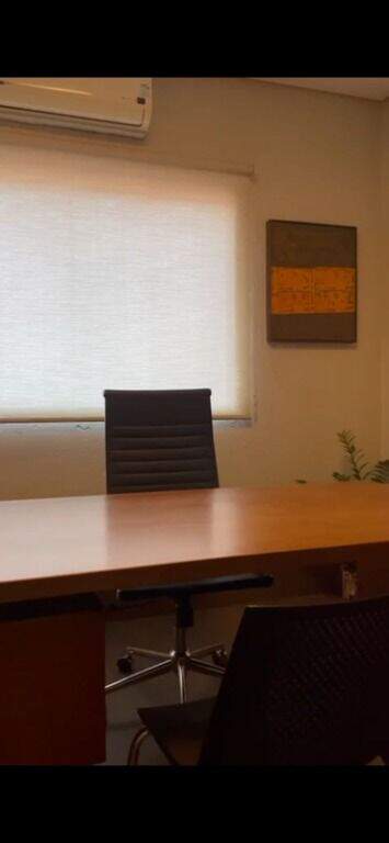 Sala para aluguel no Centro (Ártemis): 