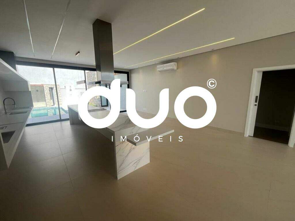 Casa à venda no Gleba Califórnia: 