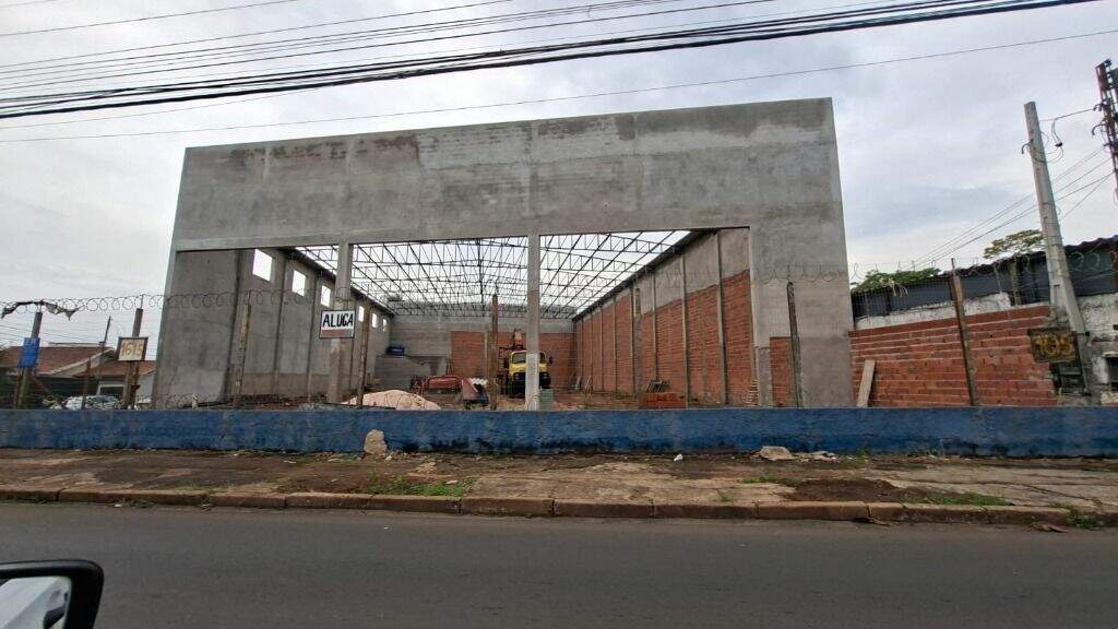 Barracão para aluguel no Jardim Caxambu: 